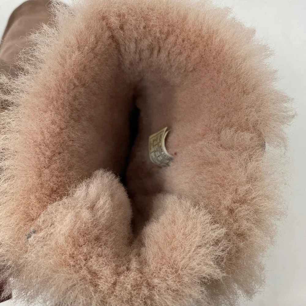 UGG Bailey Bow II Pink Suede Sheepskin Boots 1017394K Girls 5 Mens 5 Womens 7